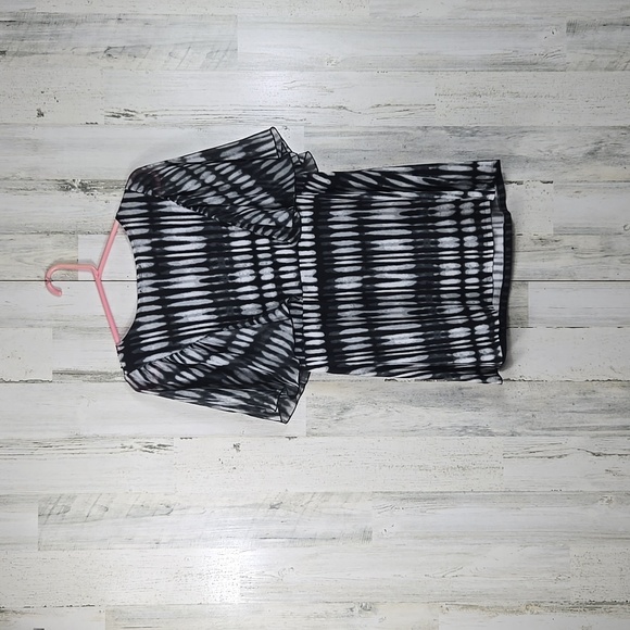 3/$15 elements black gray white sheer blouse women's plus size 3X - Picture 2 of 8